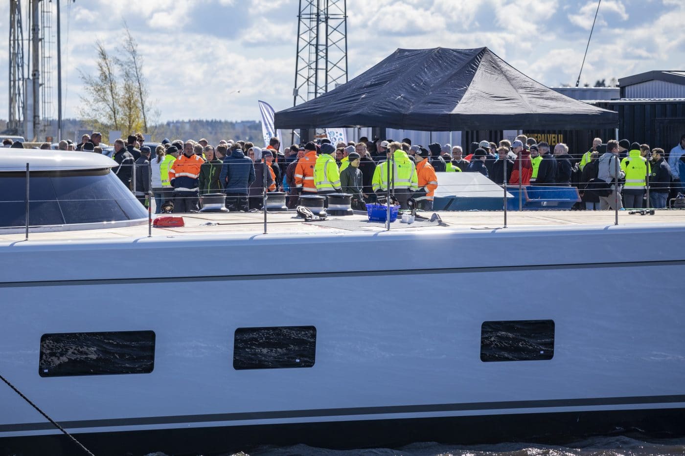 BALTIC YACHTS’ OWNER LEADS TEAM CELEBRATION AS COMPANY LAUNCHES THREE