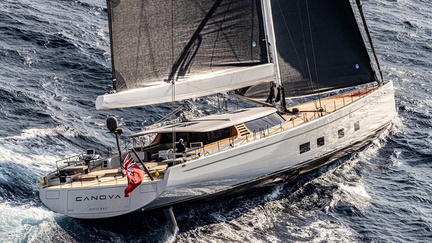 sailing yacht a interni